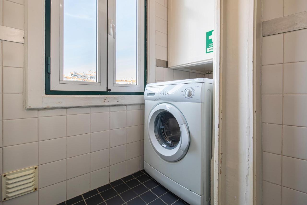 Typical 2Bdr Apartment In Lisbon By Lovelystay מראה חיצוני תמונה